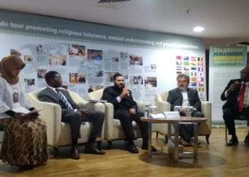 pameran budaya dengan tema “Toleransi, Pemahaman, Koeksistensi: Pesan Islam Oman”. Foto: istimewa (Rhio/Islampos)