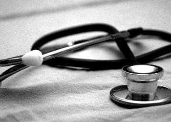 Ilustrasi alat dokter. Foto: Unsplash