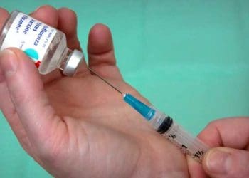 Ilustrasi jarum suntik. Foto: Unsplash