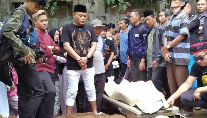 Mantan Istri Sule Meninggal Dunia Usai Shalat Subuh 1 Foto: Gatra