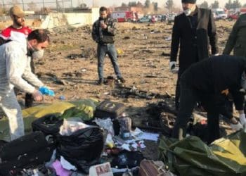 Pesawat Ukraina jatuh di Iran hingga menewaskan semua penumpangnya pada Rabu (8/1/2020). Foto: Reuters