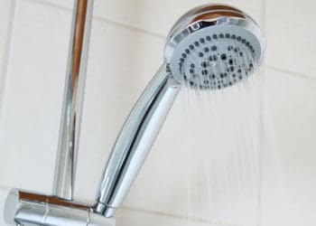 Beda Air Mani dan Air Madzi, Hukum Menunda Mandi Wajib