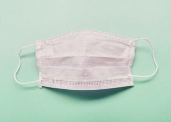 covid-19 masker ilustrasi wabah