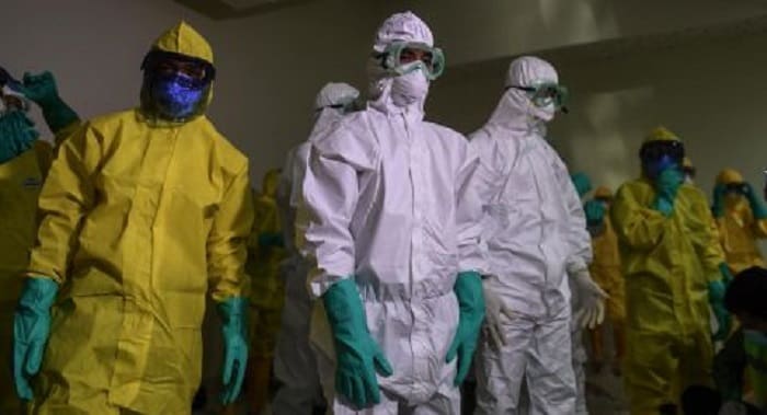 42 Tenaga Medis DKI Jakarta Terjangkit Corona 1 Petugas medis tanggulangi virus Corona. Foto: Suara