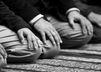 Tempat yang sah untuk shalat, lafaz niat shalat tarawih, Tahapan Pensyariatan Puasa Ramadhan, Macam Shalat Sunah, tips shalat khusyu, mengulang shalat, menguap ketika shalat, keutamaan shalat Ashar