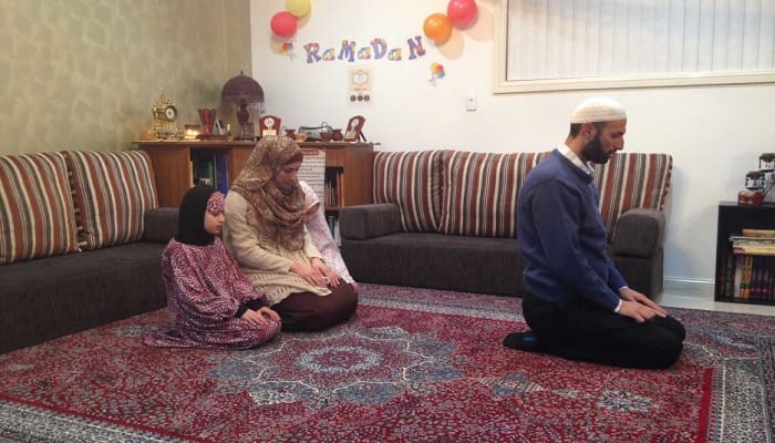 Tarawih di Rumah karena Pandemi Covid-19, Ini Panduannya 1 Ilustrasi. Foto:
ABC