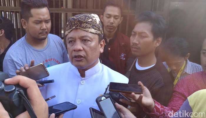 Sultan Sepuh Cirebon Meninggal Dunia 1 Sultan Sepuh Keraton Kasepuhan XVI PRA Arief Natadiningrat. Foto: detikcom