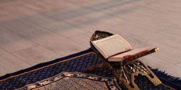 Kandungan Surat Al-Kafirun⁣⁣, Ayat-ayat Al-Quran dan Hadist tentang Jujur, Keutamaan Memelihara Al-Quran