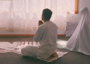 Adab malam pertama, Bentuk Taat Istri pada Suami, Tugas seorang istri, Cara Berbakti Setelah Orang Tua Wafat, keutamaan amalan sunnah, Tata Cara Shalat Sunnah di Malam Pengantin, Hukum Shalat Berjamaah Berdua dengan Bukan Mahram