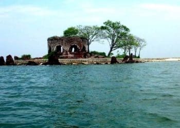 7 Destinasi Wisata di Pulau Seribu (1) 1