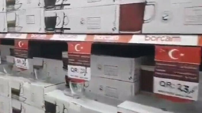 Toko di Qatar Luncurkan Kampanye 'Beli Produk Turki' di Tengah Seruan Saudi untuk Boikot Turki 1 Sebuah toko di Qatar menjual produk-produk Turki. Foto: Twitter
