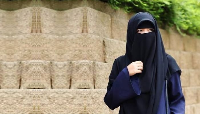 Adab-adab Berpakaian bagi Muslim dan Muslimah 4 Adab-adab Berpakaian