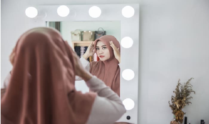 Cuma 6 Langkah, Ini Tutorial Make Up Natural untuk Muslimah 2 Tutorial make up natural untuk muslimah