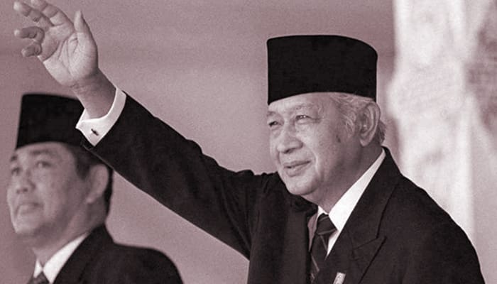 Lika-liku Perjalanan Cinta Pak Harto dan Bu Tien 1 Presiden Suharto, Presiden Soeharto