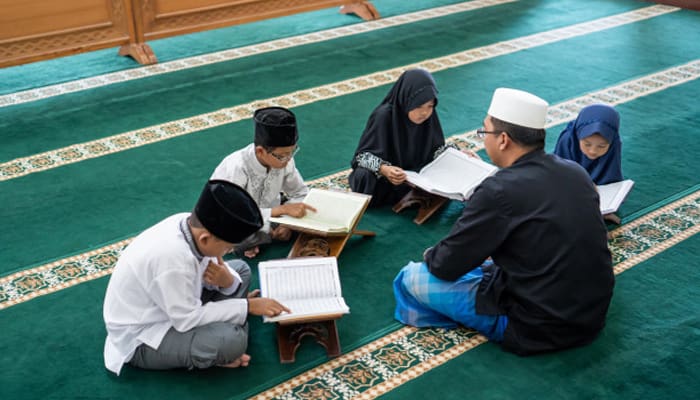 Ketahuilah! Berikut 2 Kaidah Dakwah yang Beradab 3 Curhat guru ngaji Tahapan Dakwah, Dakwah yang Beradab