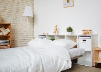 Nasihat Pernikahan, Cara Jaga Gairah Istri, Hukum Jima di Kamar yang Ada Mushaf di Dalamnya