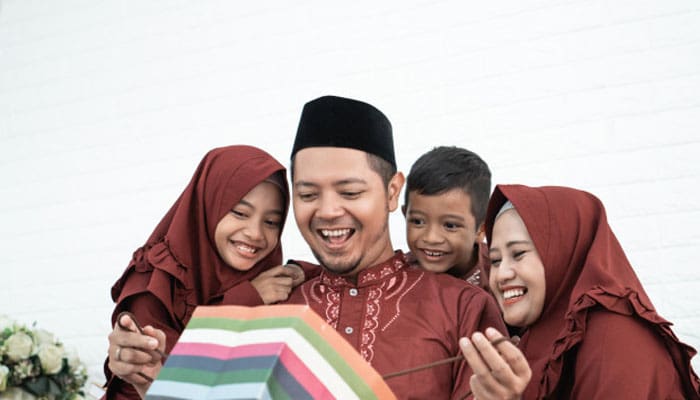 Lebih Baik Mana, Anak Lelaki atau Perempuan? 1 anak perempuan Tahapan Dakwah, Posisi Anak dalam Al-Quran, keluarga Qurani, Letak Kebahagiaan, Cara Mendidik Anak