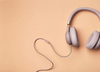 Ghibah memang suka tidak terasa di antara kita.