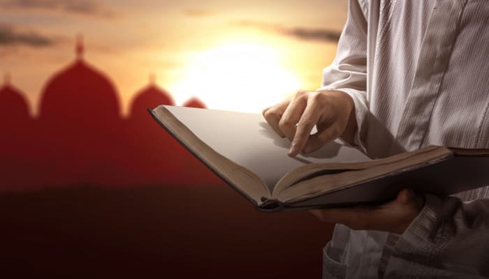 3 Keutamaan Memelihara Al-Quran 2 Surat Al-Waqiah Keutamaan Membaca Al-Quran Saat Shubuh https://www.google.com/amp/s/www.popbela.com/career/inspiration/amp/romi-subhan/adab-membaca-alquran, Keutamaan Memelihara Al-Quran