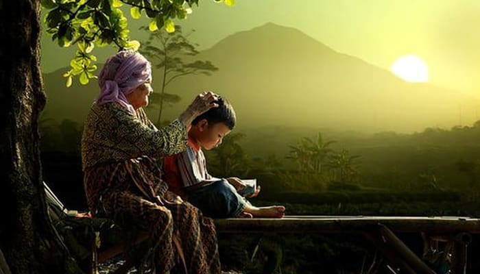Ibu dan Semangkuk Bakmi 3 anak yatim, Keutamaan Anak Yatim, ibu