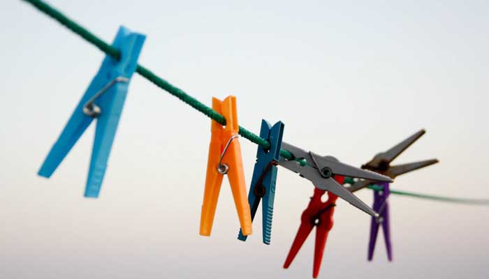 Tips Atasi Bau Apek pada Pakaian saat Musim Hujan 1 Foto: Unsplash