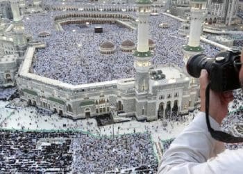 Organ Durgut mengambil foto. Foto: 
Son Dakika