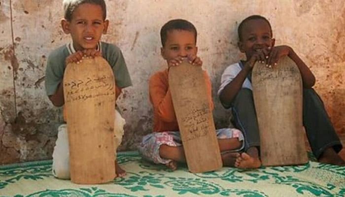 4 Keistimewaan Menyantuni Anak Yatim dalam Islam 2 anak yatim