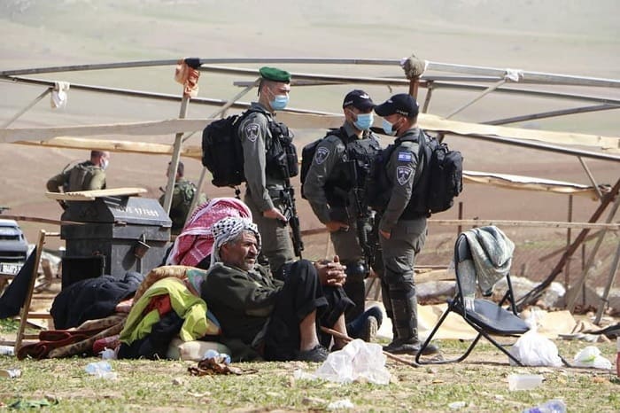 Israel Hancurkan 35 Bangunan Palestina dalam 2 Pekan 1 Bangunan Palestina digusur Israel. Foto: WAFA