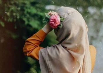 Allah yang Tidak Menggerakkan Hatinya 1