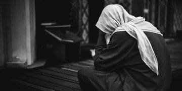 Keutamaan Bismillah, faedah zikir, cara memperbaiki diri dalam Islam, sebaik-baik manusia, penyakit rohani, tempat curhat terbaik, Kisah Mualaf, cara meningkatkan iman, Harap dan Takut, ihsan, ulama, gila, nafsu, dosa, maksiat, taubat