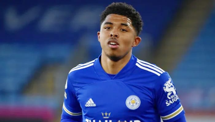 Pertama Kali dalam Sejarah, Liga Inggris Hentikan Pertandingan Saat Maghrib agar Pemain Muslim Bisa Buka Puasa 1 Foto: AP