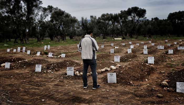 Tata Cara Ziarah Kubur Orang Tua dan Doa Ziarah Kubur Lengkap 1 ziarah kubur, ziarah