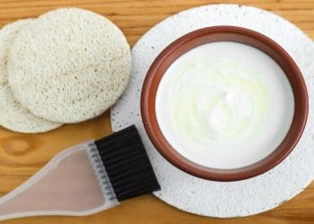4 Manfaat Yoghurt untuk Wajah dan Cara Menggunakannya 1