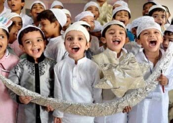 tradisi unik Dzulhijah, tanda orang yang meraih kemenangan, twibon ucapan selamat idul fitri, merayakan idul adha idul fitri tips idul adha anak anak