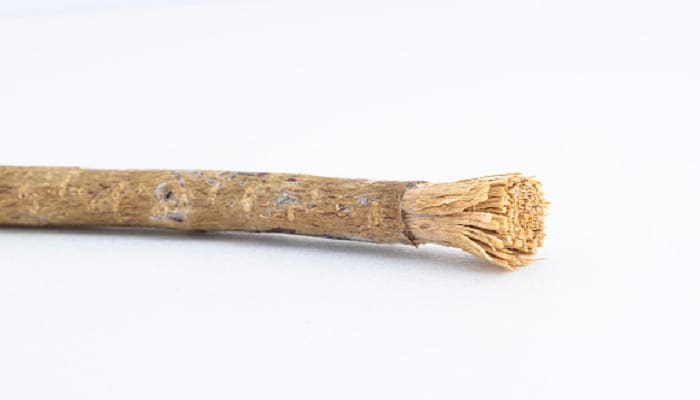 Harus Tahu, Ini Manfaat Siwak Menurut Islam 2 siwak sunah harian, manfaat siwak