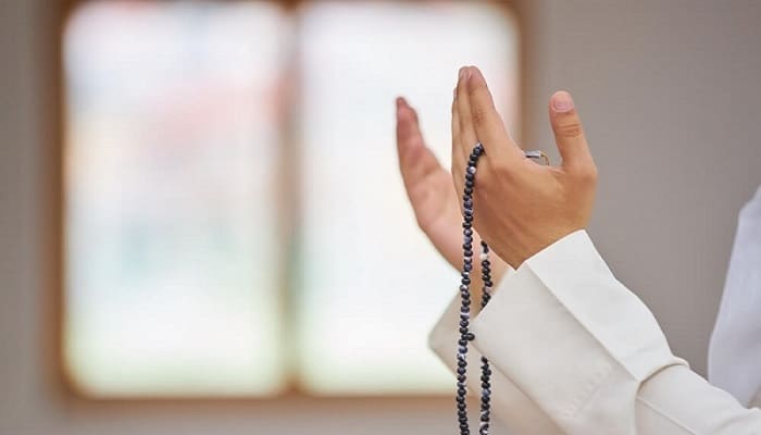 3 Jenis Zikir Menurut Ibnu Athaillah 2 jenis zikir, Waktu terbaik untuk berzikir, Waktu terbaik untuk berzikir, doa di bulan Ramadhan, adab terhadap diri sendiri, cara agar kaya amal dampak meninggalkan perbuatan dosa, tasbih doa manusia yang didoakan malaikat