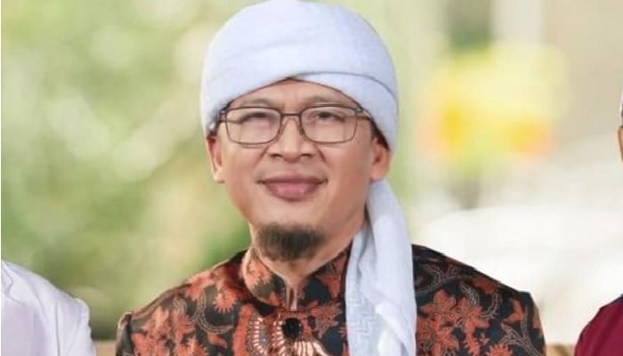 5 Adab Senyum agar Bernilai Ibadah 2 Aa Gym adab senyum