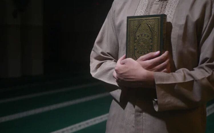 5 Ayat Al-Quran tentang Berpegang pada Tali Agama Allah 1 Berpegang Pada Tali Agama Allah