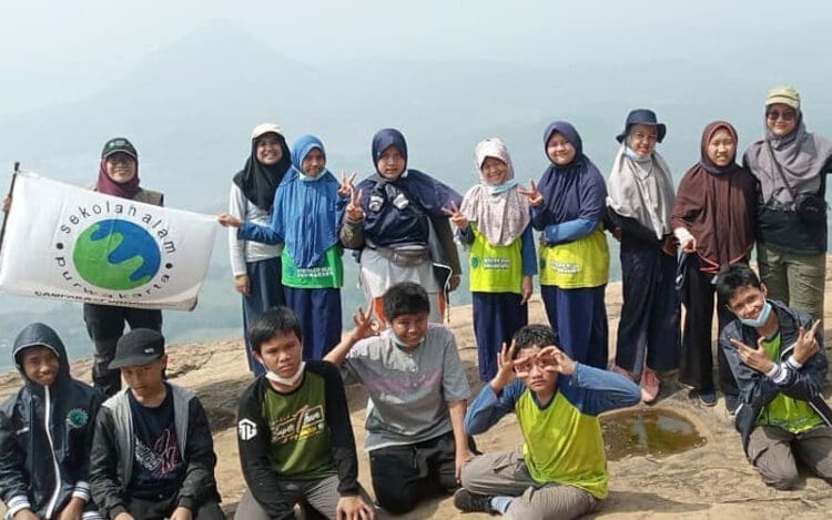 3 Fakta Sekolah Alam 1 Fakta Sekolah Alam,