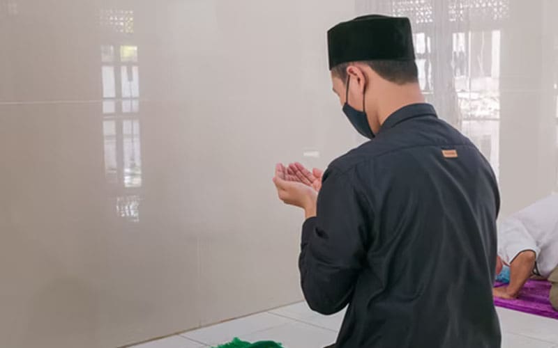 Kandungan dan Keutamaan Surat Al Mulk 2 surat al mulk