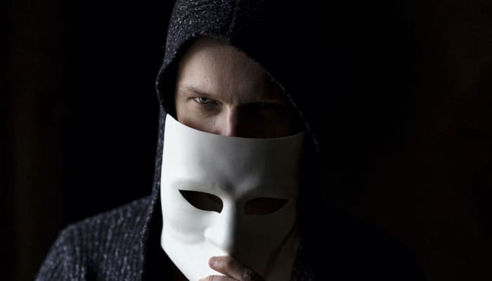 3 Bahaya Manusia yang Seperti Setan 4 manusia yang seperti setan