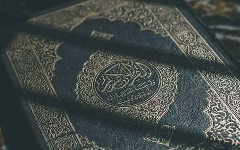 Inilah 9 Keutamaan Membaca Al-Quran, Muslim Wajib Tahu! 2 membaca al-quran
