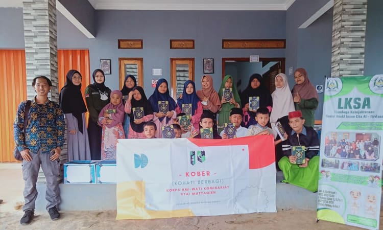 IslamposAid Serahkan Wakaf Al-Qur'an ke Yayasan Cita Al-Firdaus, Purwakarta 1 Foto: IslamposAid