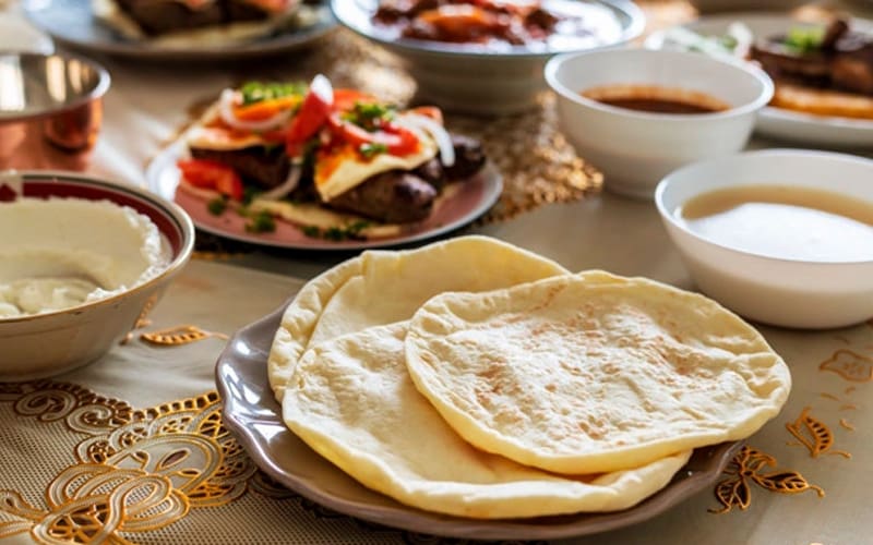 Apakah Wajib Qadha bagi Orang yang Tidak Puasa Ramadan tanpa Uzur atau Sengaja Membatalkan Puasanya? 3 industri makanan halal, Keberkahan Makan Sahur, Meniup Makanan Panas, Puasa Ramadan