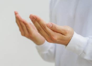 jenis kesucian, orang yang doanya mustajab, keutamaan membaca doa qunut witir, doa Rasulullah ﷺ saat menyambut Ramadhan, manfaat mengucap hamdallah