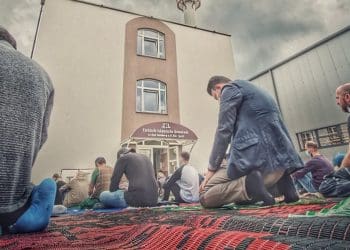 Hikmah Ibadah Shaum Ramadhan, Tata Cara Shalat Idul Adha, Tempat yang Dilarang untuk Shalat, Preman, Amal Perbuatan, Ustadz Adi Hidayat, rukun islam, Hukum Mengumumkan Barang Hilang di Masjid, Ciri-Ciri Orang Beriman, Hukum Tahlilan, munafik