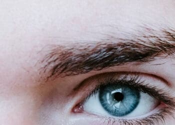 Hukum Memakai Bulu Mata Palsu