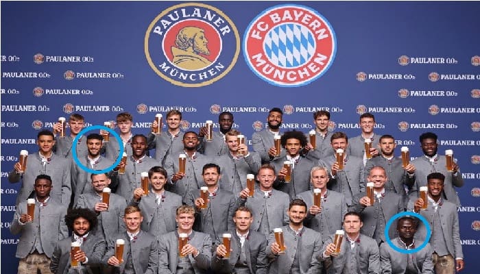 Sadio Mane dan Noussair Mazraoui Tolak Pegang Gelas Bir saat Pemotretan Promosi Tahunan Bayern Munich 1 Sadio Mane Bayern Munich