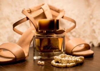 Penyebab Istri Durhaka, Wangi Parfum Favorit Rasulullah,, Hukum Memakai Wewangian pada Bulan Ramadhan, Jilbab Punuk Unta