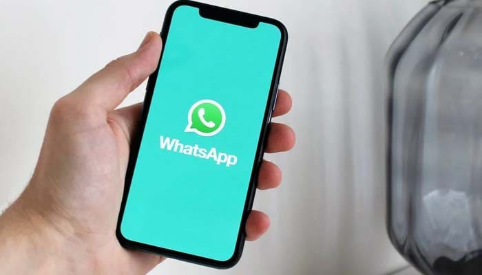 WhatsApp, Circle Group